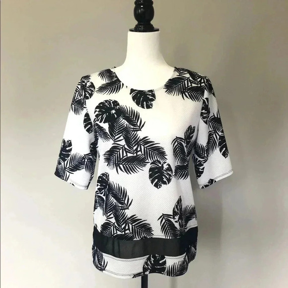 Mandy Evans Palm Leaf Short Sleeve Blouse - Picture 1 of 11